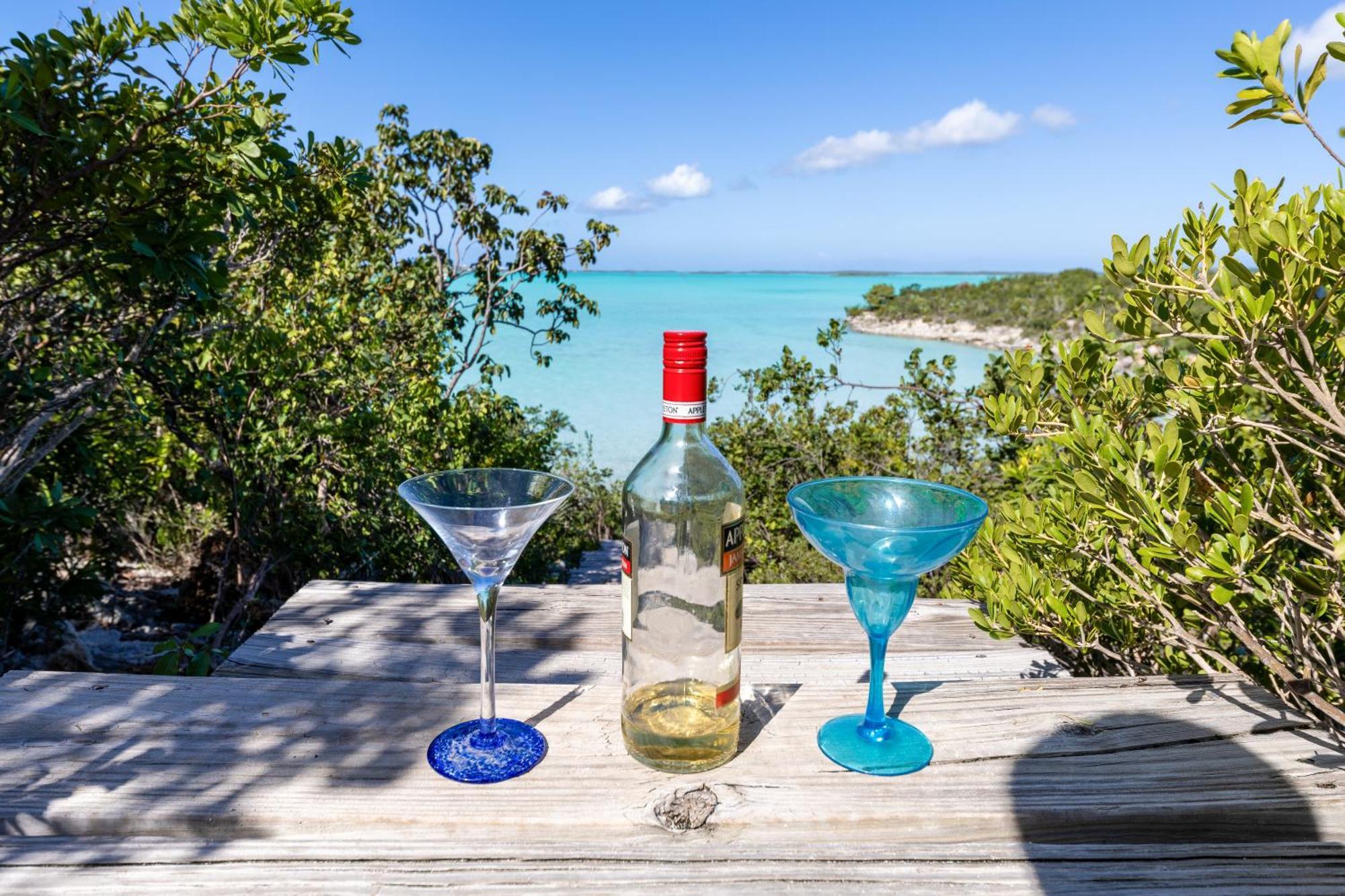 Waterside Home, Shaded Whirlpool Spa, Outdoor Dining, Smart Tv, Amazon Prime Five Cays Settlement Esterno foto